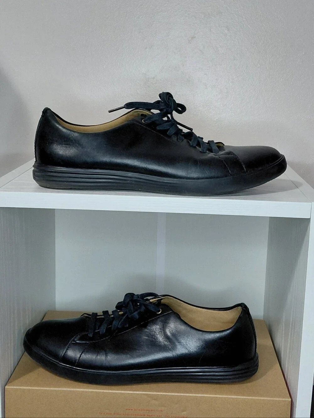 Cole Haan 9.5W Men's Black Leather Derby Shoes – Sleek Lace-Up Oxford Sneakers